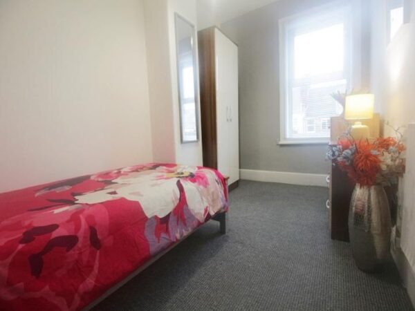 Student Accommodation, 29 Eastbourne Street, Monks Road, Lincoln, Lincolnshire, LN2 5BW, United Kingdom