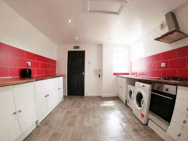 Student Accommodation, 39 Monks Road, Lincoln, Lincolnshire, LN2 5HN, United Kingdom