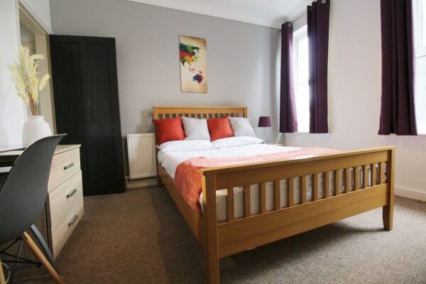 Student Accommodation, 17 Foss Bank, Lincoln, Lincolnshire, LN1 1TA