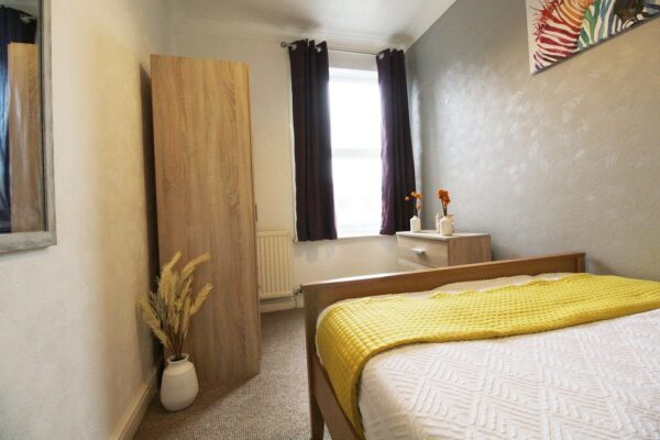 Student Accommodation, 17 Foss Bank, Lincoln, Lincolnshire, LN1 1TA