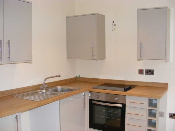 Flat A Newark Road, Lincoln, Lincolnshire, LN5 8NQ