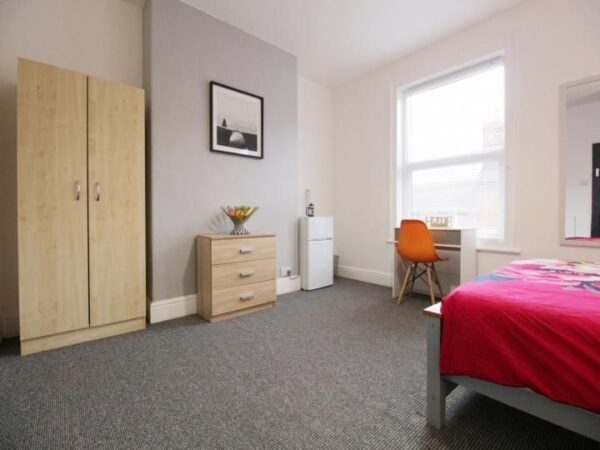 Student Accommodation, 29 Eastbourne Street, Monks Road, Lincoln, Lincolnshire, LN2 5BW, United Kingdom