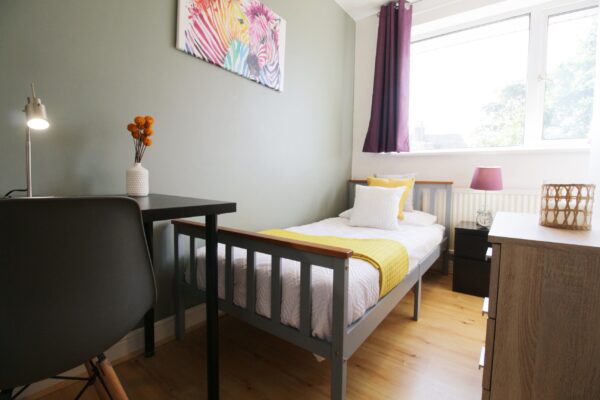 Student Accommodation, 10 Staunton Court, Lincoln, Lincolnshire, LN1 1TN, United Kingdom