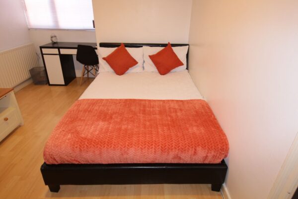 Student Accommodation, 10 Sibthorp Street, Lincoln, Lincolnshire, LN5 7SH, United Kingdom