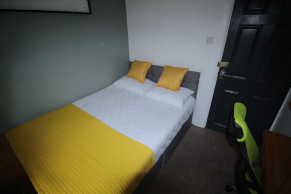 Student Accommodation, 13 Albany Street, Lincoln, Lincolnshire, LN1 3JD, United Kingdom