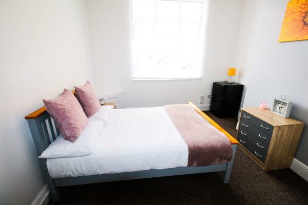 Student Accommodation, 16 Carholme Road, Newland, Lincoln, Lincolnshire, LN1 1RR, United Kingdom